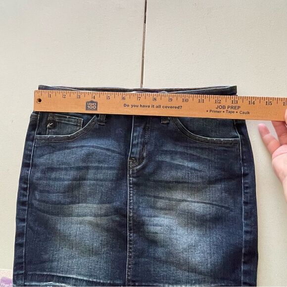 KanCan Denim Jean Mini Skirt Size 1/24 – Raw Hem, Stretch Fit - Picture 10 of 12